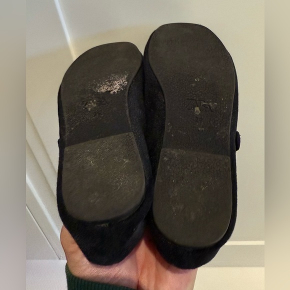 EUC Zara girls velvet Mary Jane flats party shoes size 29 - Picture 4 of 5